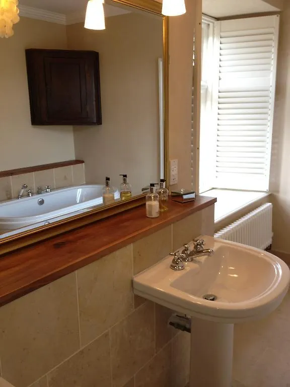 At The Manor Guest House Bath